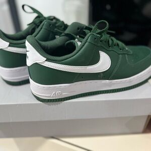 Nike Air Force Sneakers